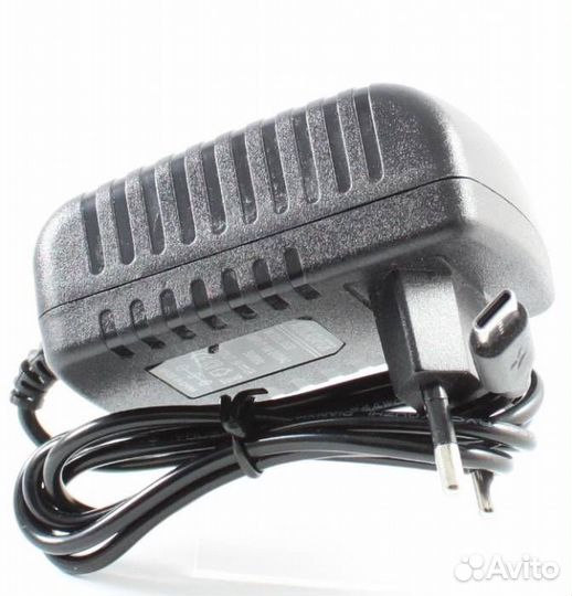 Сетевое зарядное устройство USB Type-C Maxi+ 5V 2A