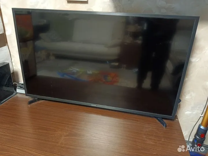 Телевизор samsung SMART tv 43