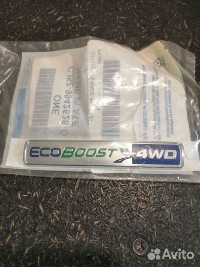 Эмблема Ford Explorer