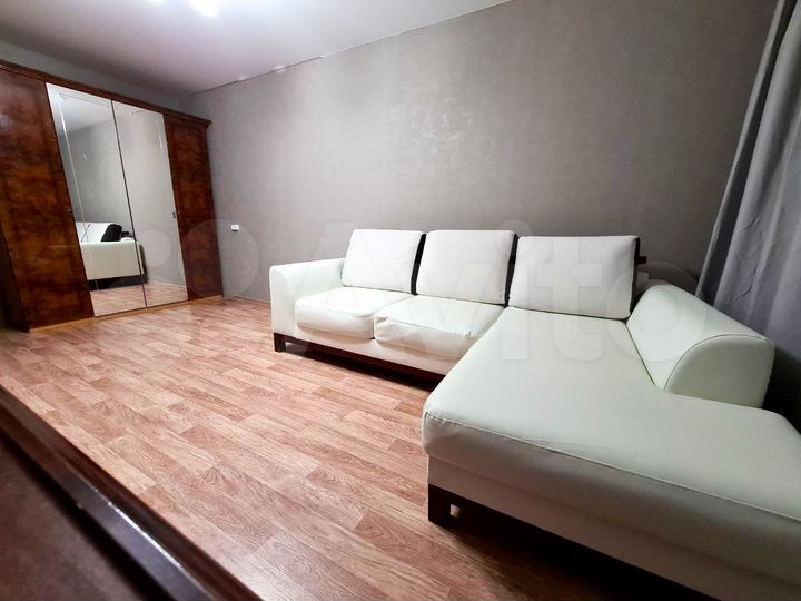 2-к. квартира, 62 м², 4/5 эт.