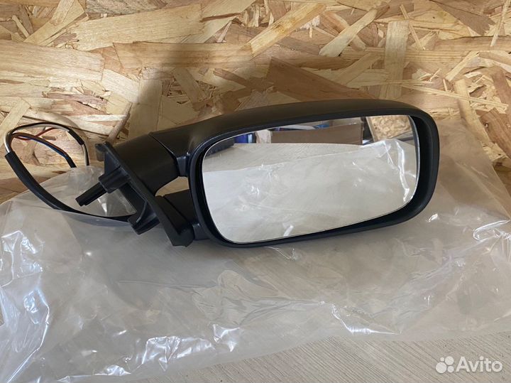 Volkswagen Passat B3 Зеркало правое электрическое