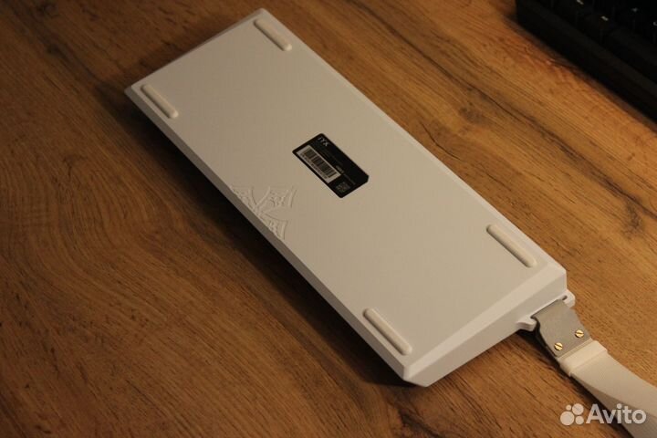 Новая Iyx mu68 pro white