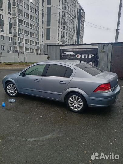 Opel Astra 1.8 МТ, 2008, 201 600 км