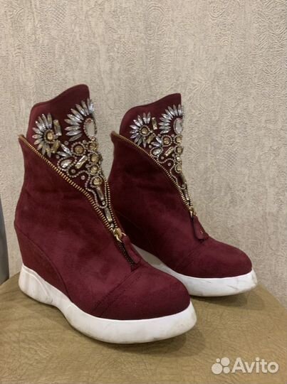 Ботинки замша