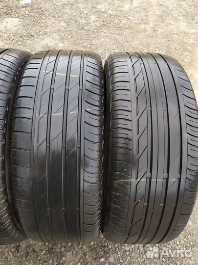 Bridgestone Turanza T001 225/55 R17 97W