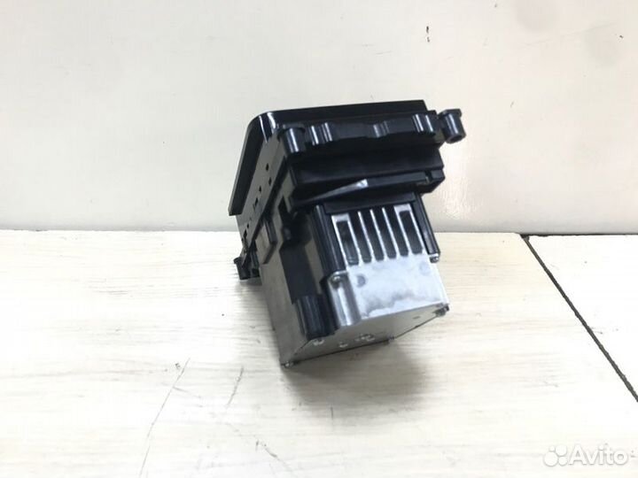 Кулиса переключения передач Land Rover Velar 2019