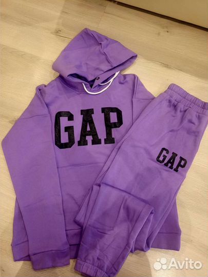 Костюм спортивный женский