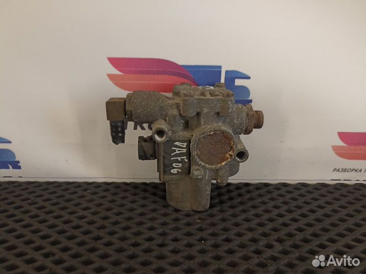 1304635 Кран ABS