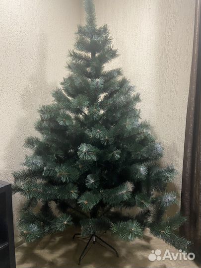 Елка искусственная