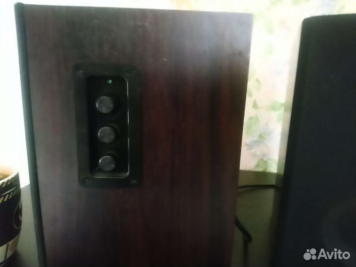 Акустические колонки