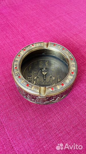 Пепельница металлическая (цветной металл)