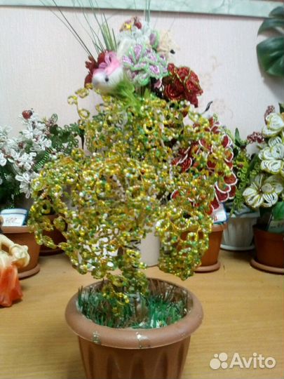 Деревья и цветы из бисера