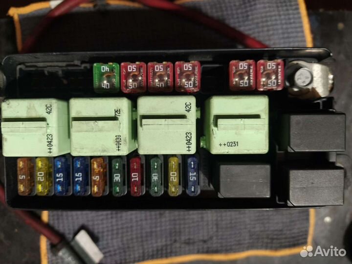 Блок предохранителей Мини Купер R50, 2000-2015 год