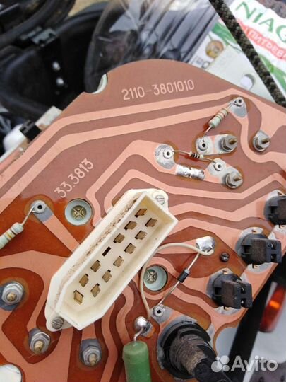 Приборная панель ваз 2110