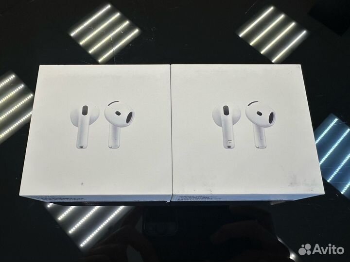 Новые беспроводные наушники Apple airpods 4