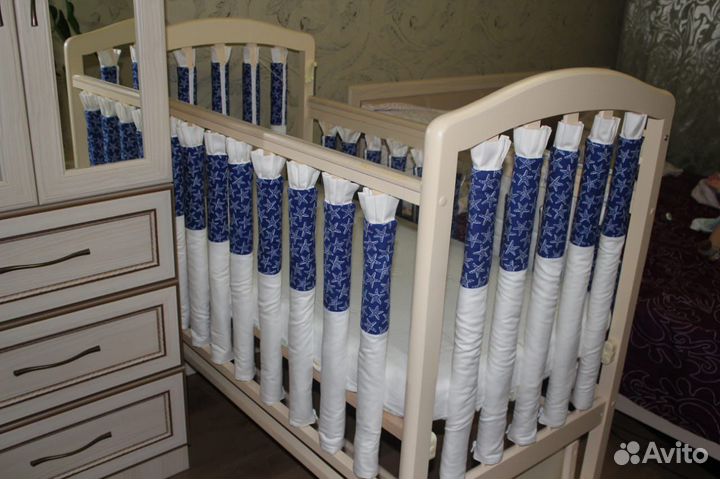 Детская кроватка