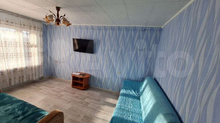 2-к. квартира, 43 м², 8/9 эт.