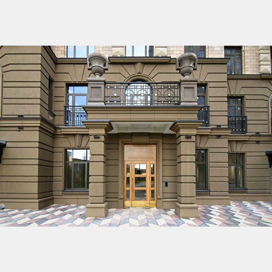 2-к. квартира, 62 м², 4/19 эт.