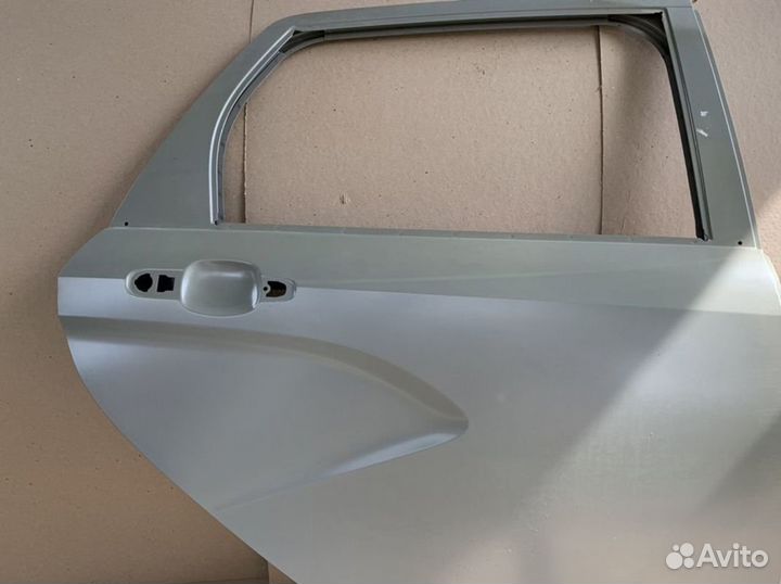 Дверь задняя правая LADA Vesta cross / Лада Веста