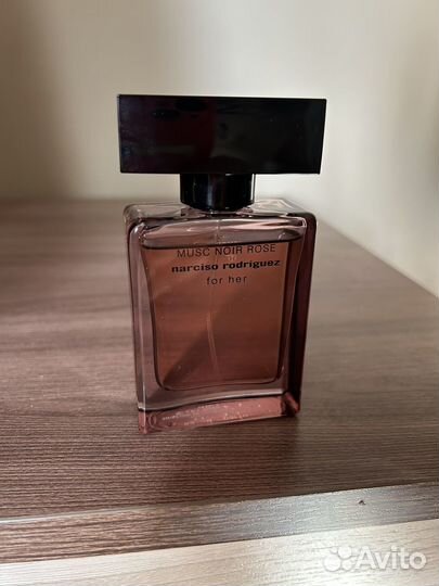 Духи narciso rodriguez For Her Musc Noir Rose