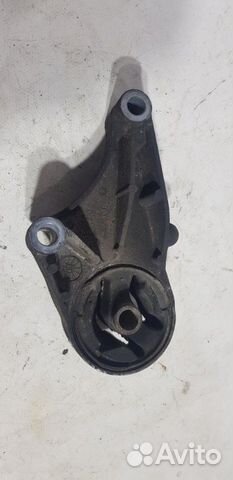 Подушка двигателя передняя Opel Astra H Z16XER