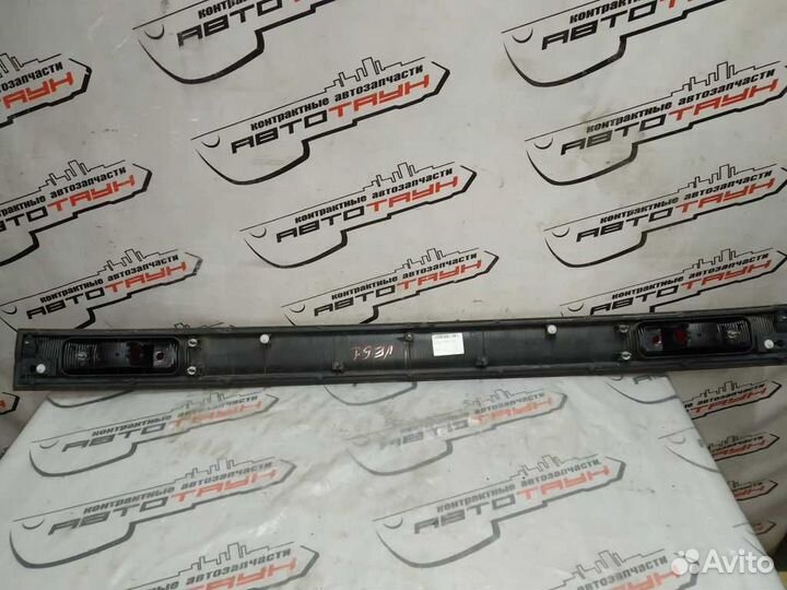 Фальшпанель nissan elgrand E51 ME51 MNE51 NE51 495