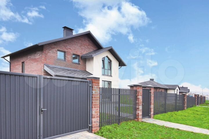 Дом 131 м² на участке 9 сот.