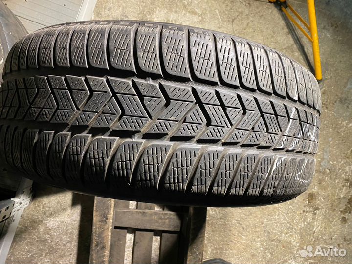 Pirelli Scorpion Winter 255/50 R19 107