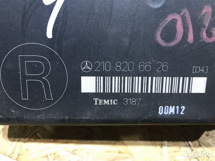 Блок управления сиденьем передний правый