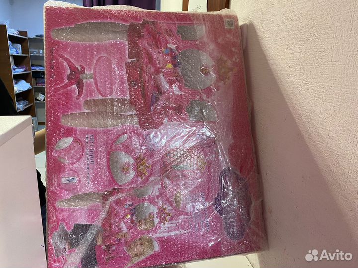 Детский столик для красоты