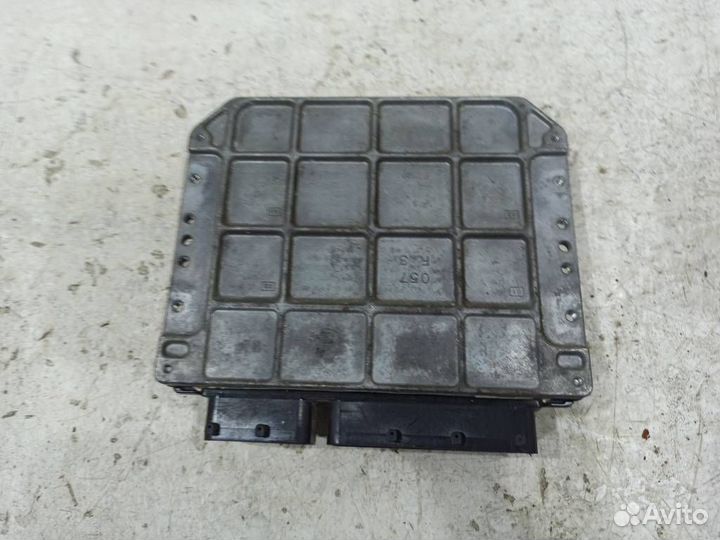 Блок управления двигателем