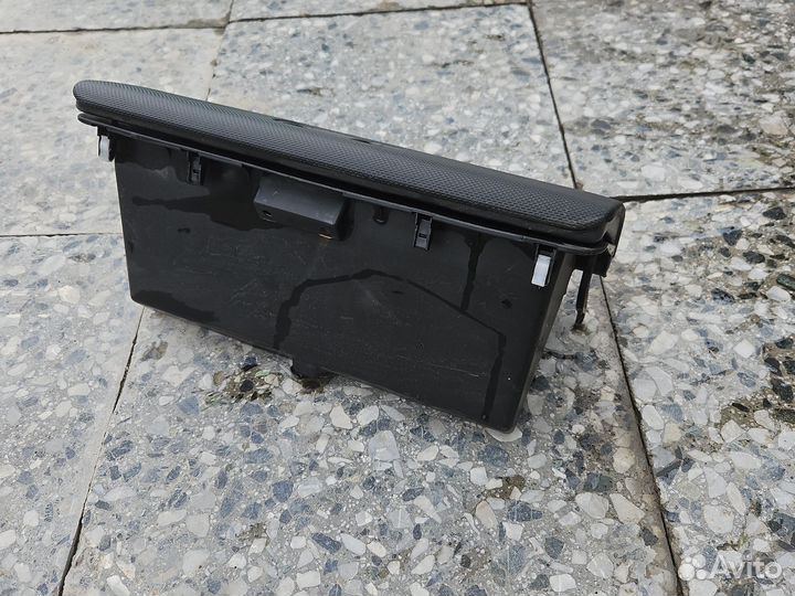 Верхний бардачок паджеро 3