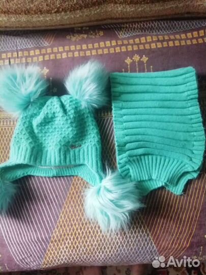 Шапка с помпоном