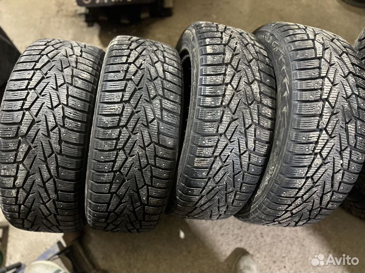 Nokian Tyres Hakkapeliitta 7 SUV 225/55 R17