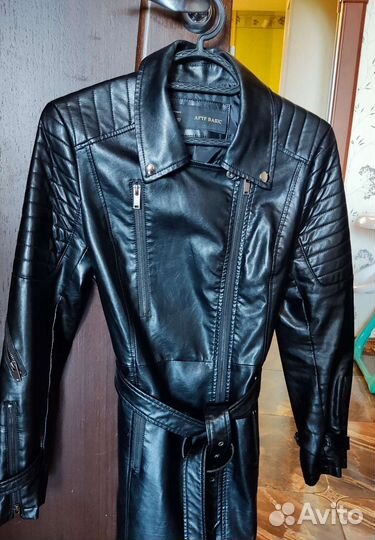 Куртка-Плащ из экокожи 46р