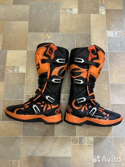 Мотоботы onel