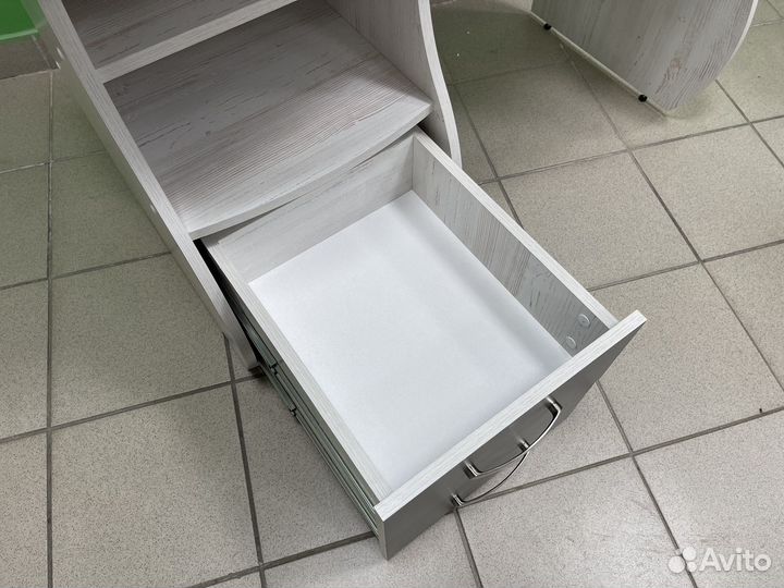 Компьютерный стол новый