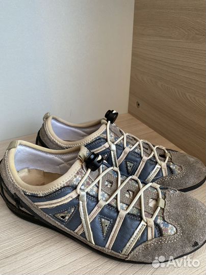 Ботинки женские (разные)