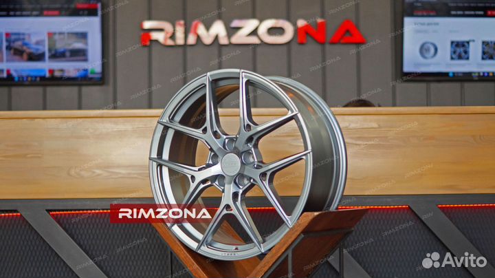 Кованые диски R20 Toyota Corolla