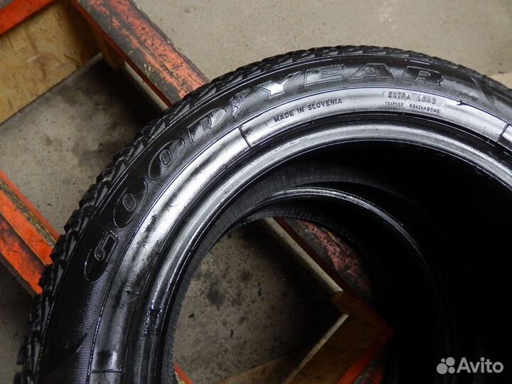 Goodyear UltraGrip Ice+ 205/55 R16