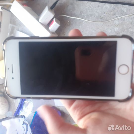 iPhone 6S, 64 ГБ