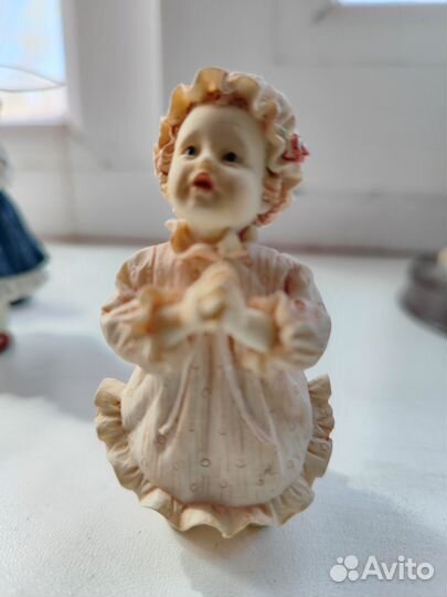 Кукла статуэтка
