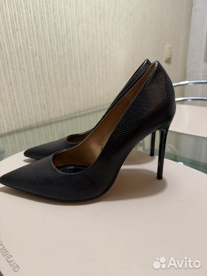 Туфли zara 42 размер