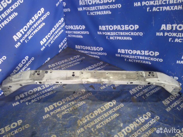 Верхняя рамка телевизора Ford F350 пикап V8 2005