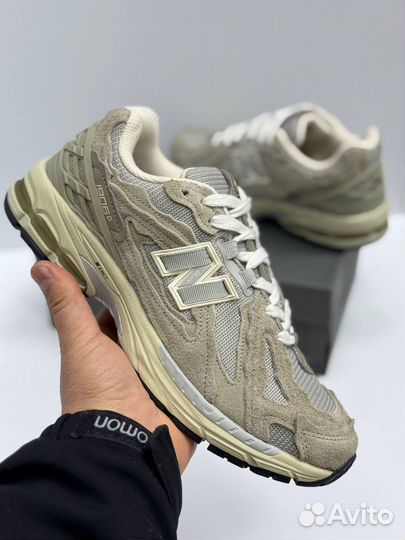 Кроссовки New Balance 1906