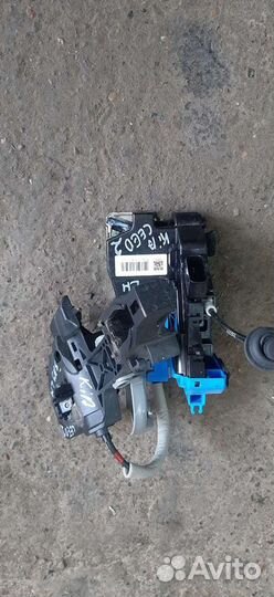 Kia ceed 2 замок задний левый