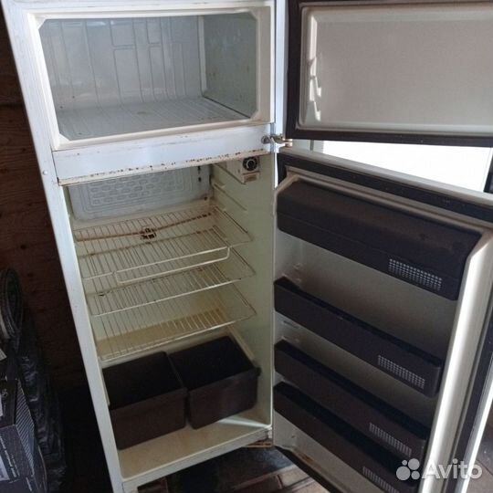 Холодильник