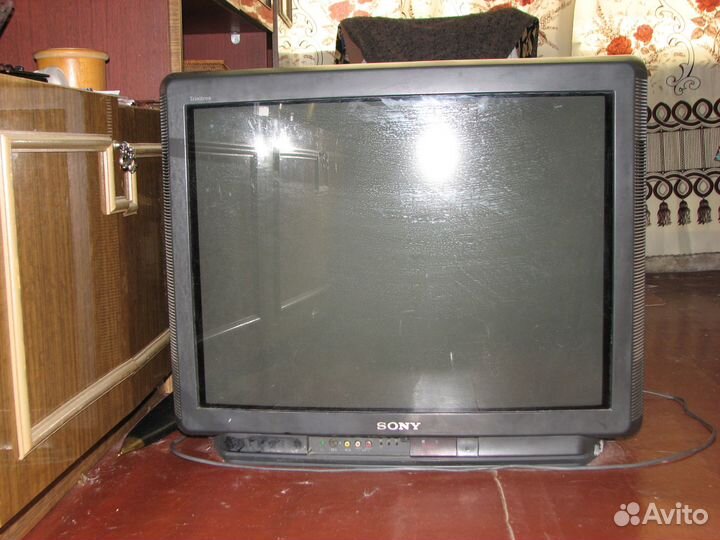 Телевизор Sony trinitron