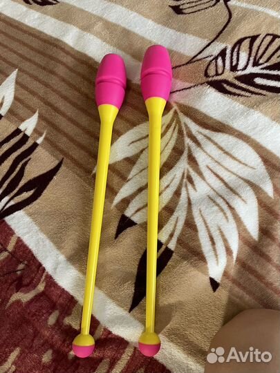 Гимнастические булавы