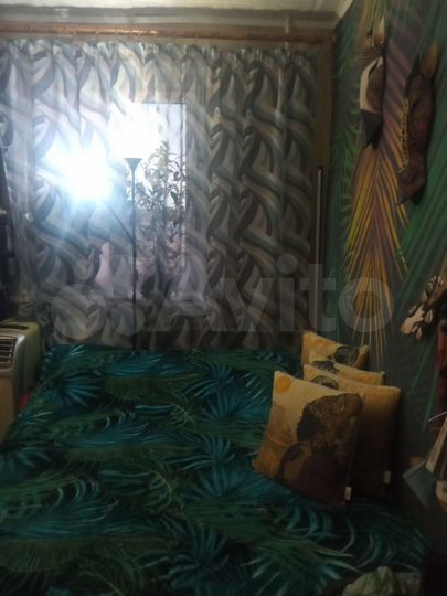 Комната 11 м² в 4-к., 9/9 эт.